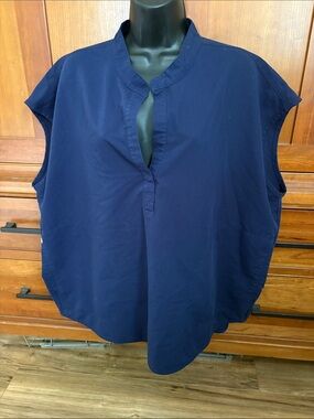 Figs Navy Sleeveless Henley Tunic